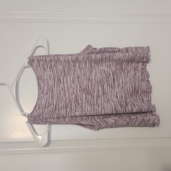 Hollister cropped tank top size small - Picture 2 of 3